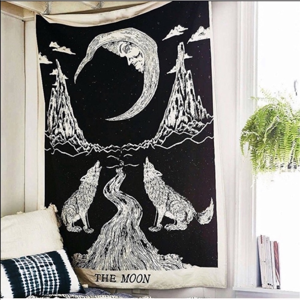 Tapestry The moon🌙